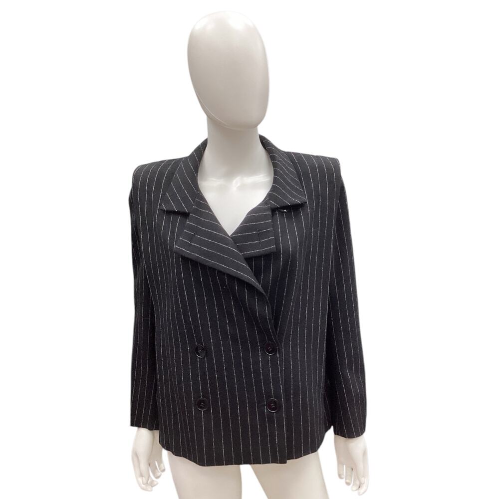 Searle Women’s Blazer Size M Wool Pinstripe Buttons Shoulder PadsBlackAnd White